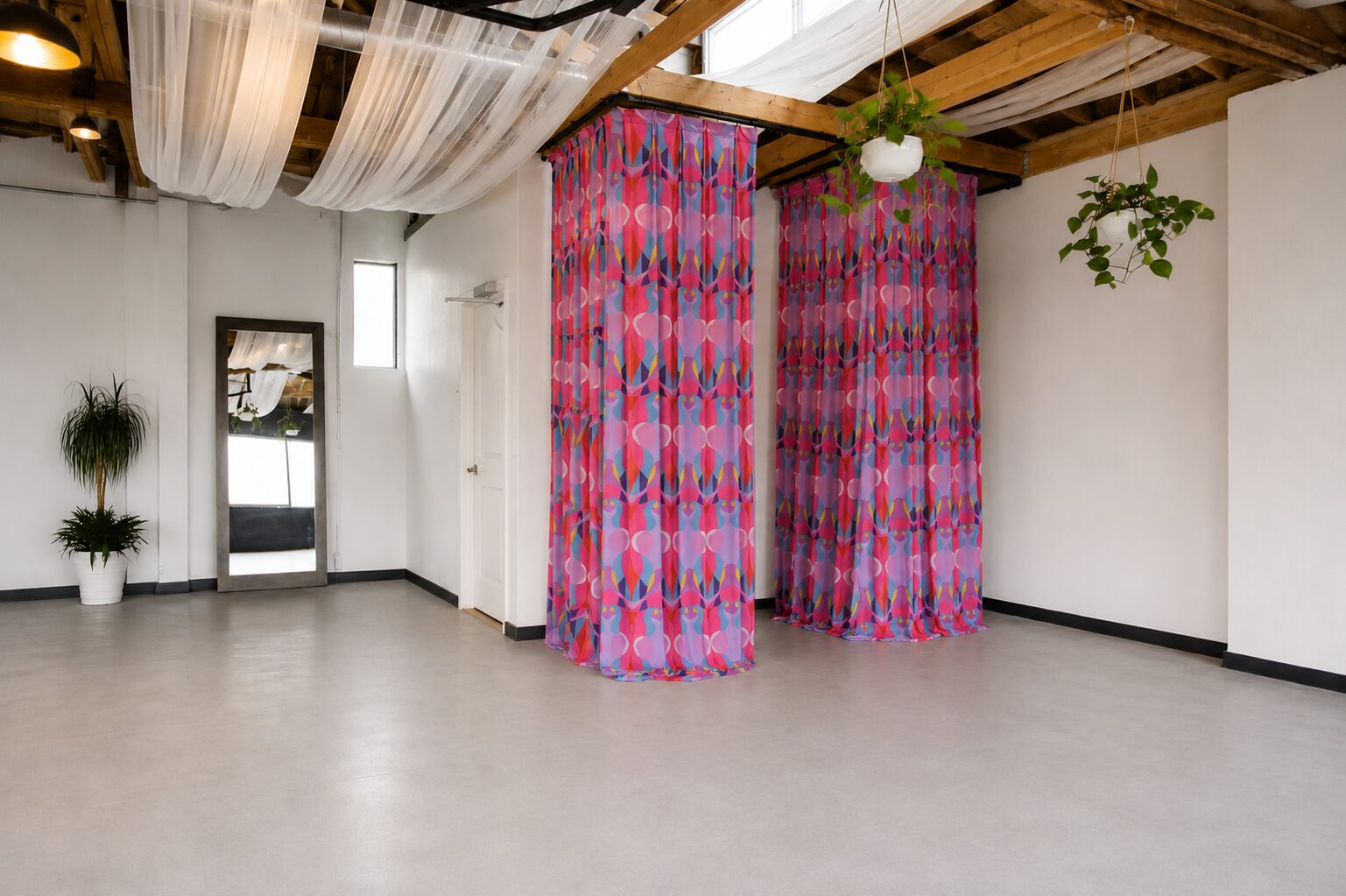 Private changing rooms with mirrors